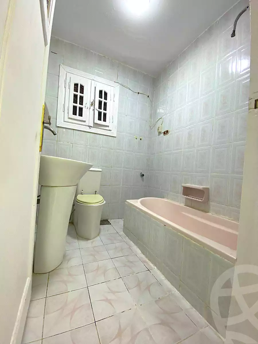 https://aqarmap.com.eg/en/listing/6738617-for-sale-alexandria-l-jmy-shataa-el-nakheel