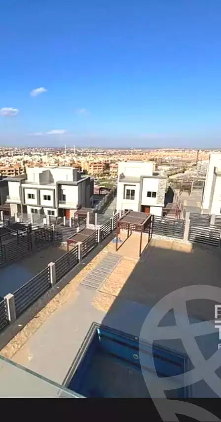 https://aqarmap.com.eg/ar/listing/6740260-for-sale-cairo-el-sheikh-zayed-city-compounds-el-khamayel
