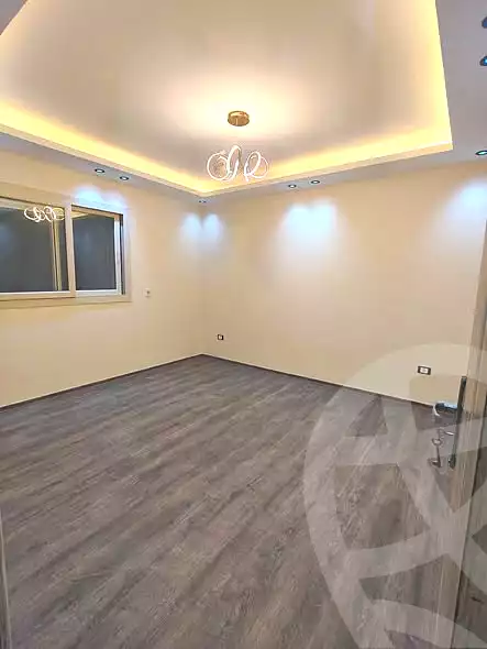 https://aqarmap.com.eg/en/listing/6740272-for-sale-alexandria-el-saraya-el-geish-rd