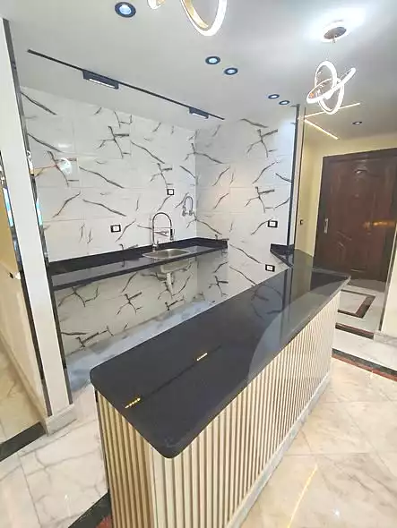 https://aqarmap.com.eg/en/listing/6740272-for-sale-alexandria-el-saraya-el-geish-rd