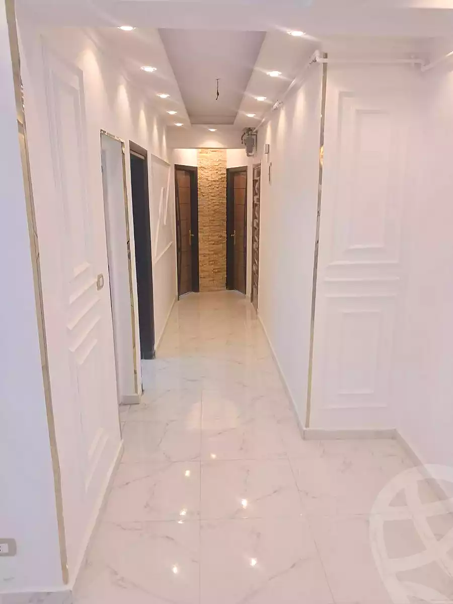 https://aqarmap.com.eg/en/listing/6740438-for-sale-alexandria-l-jmy-lbytsh-zayed-st
