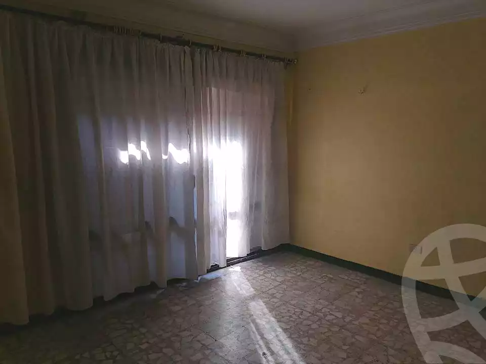https://aqarmap.com.eg/en/listing/6740728-for-sale-cairo-el-haram-shareaa-khatem-el-morsalen
