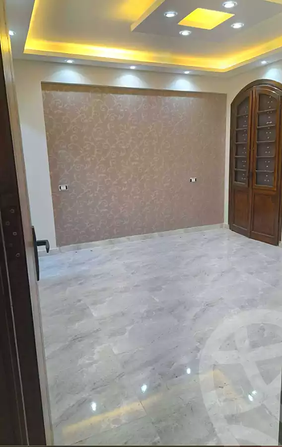 https://aqarmap.com.eg/en/listing/6741270-for-sale-alexandria-l-jmy-lbytsh-bianchiii-street-11