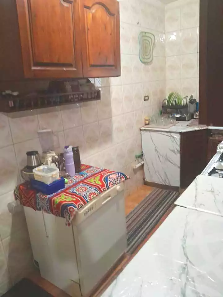 https://aqarmap.com.eg/ar/listing/6741337-for-sale-cairo-nasr-city-8th-zone-helmy-hasan-ali-st
