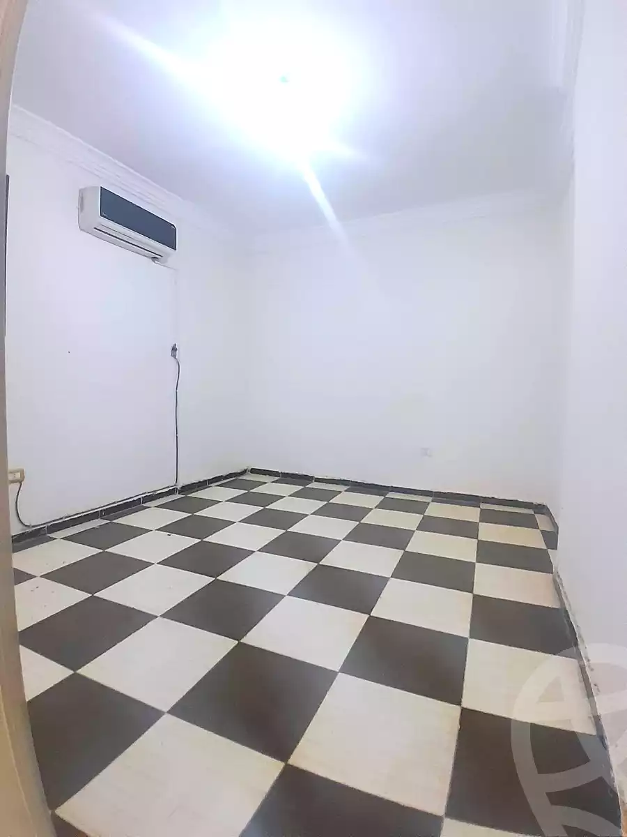 https://aqarmap.com.eg/ar/listing/6741380-for-sale-alexandria-el-asafra-l-sfr-bhry