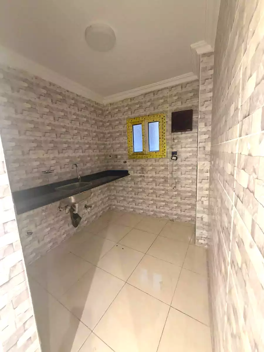 https://aqarmap.com.eg/ar/listing/6741734-for-rent-alexandria-l-jmy-lbytsh-bianchiii
