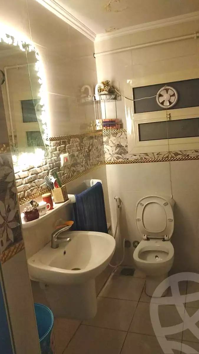 https://aqarmap.com.eg/en/listing/6741770-for-sale-cairo-ain-shams-ahmed-esmat-st