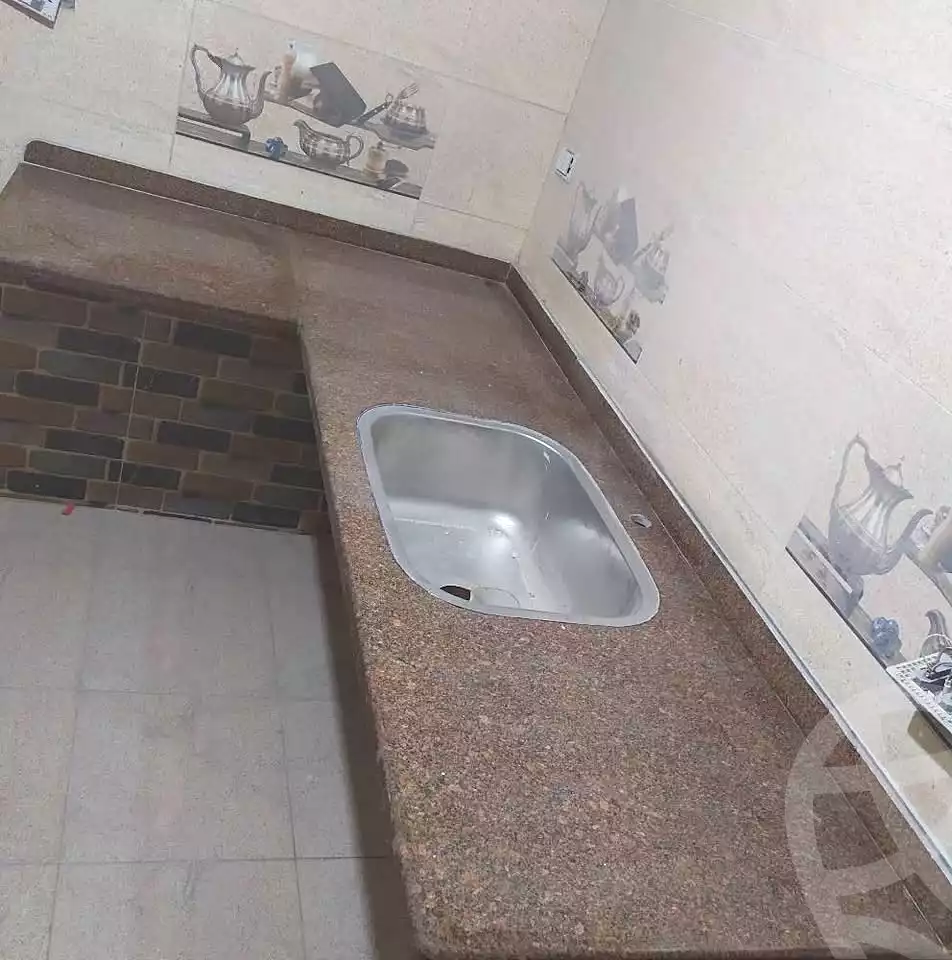 https://aqarmap.com.eg/ar/listing/6741829-for-sale-alexandria-l-jmy-el-hanouvel-el-warsha-st