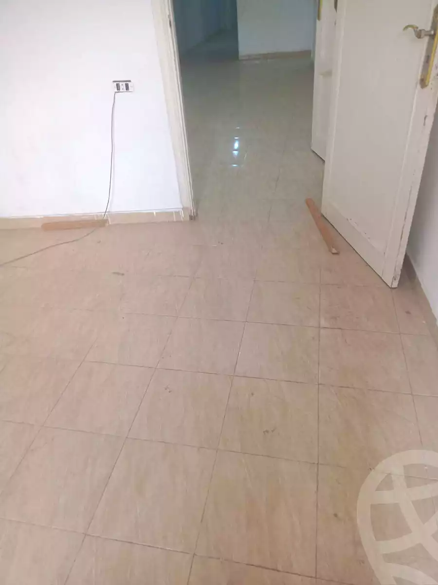 https://aqarmap.com.eg/ar/listing/6741880-for-sale-cairo-ain-shams-ain-shams-el-sharkia-el-eshrein-stt
