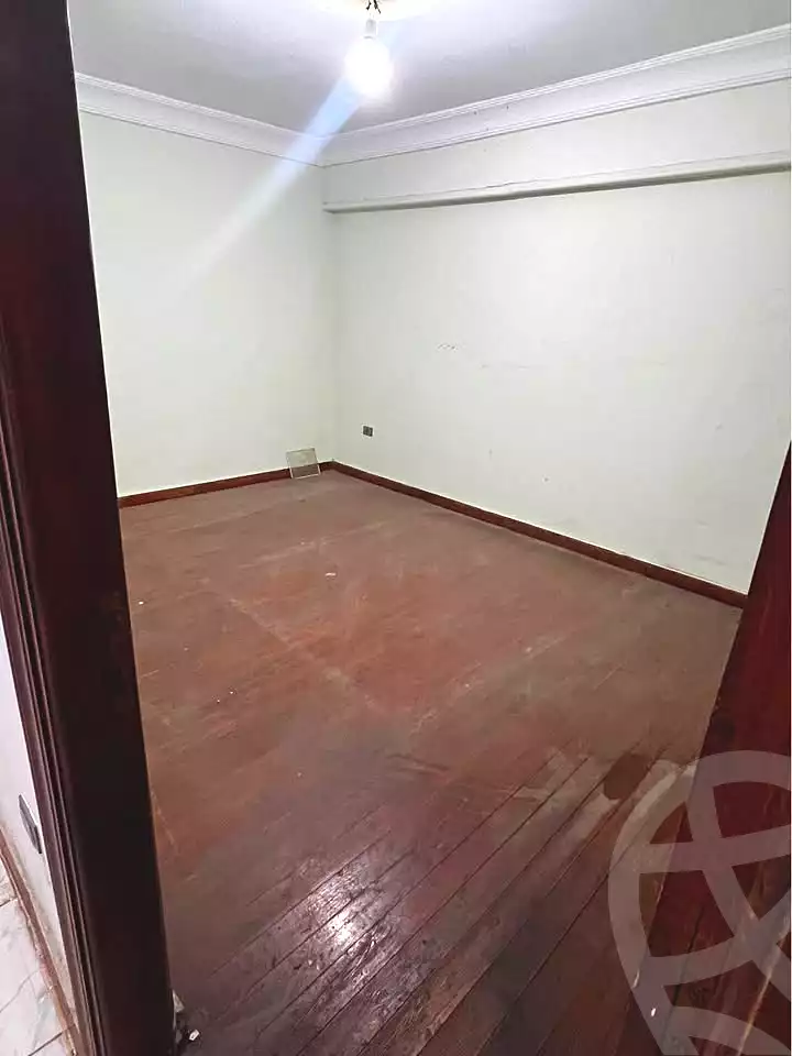 https://aqarmap.com.eg/en/listing/6741971-for-sale-alexandria-moharram-bey-bwlynw