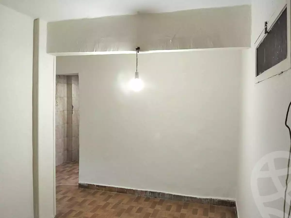 https://aqarmap.com.eg/en/listing/6742034-for-sale-cairo-helwan-helwan-el-sharkeya-gaafar-st