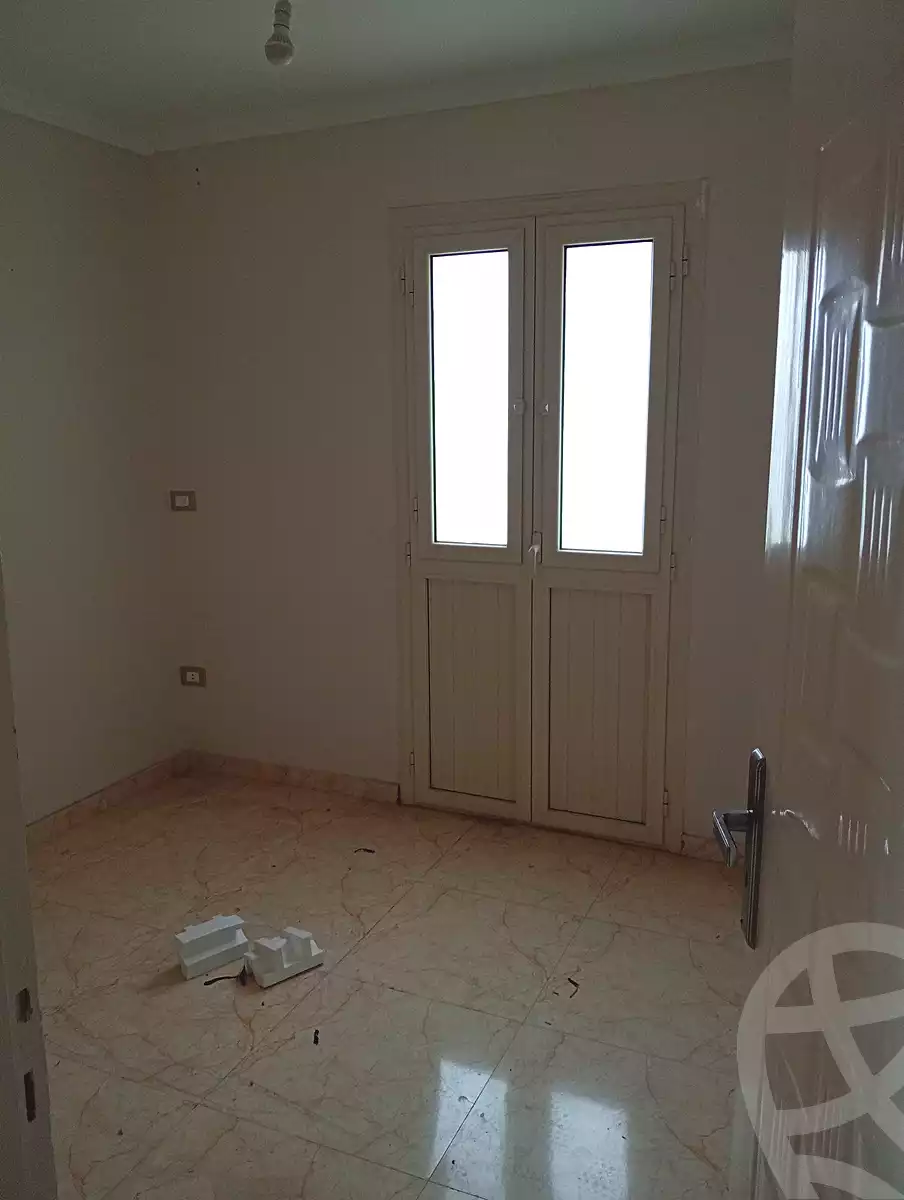 https://aqarmap.com.eg/ar/listing/6742120-for-sale-alexandria-mntq-fr-y-blskndry-el-awayed-ezbet-mohsen-st