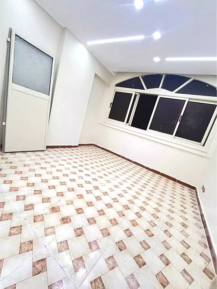 https://aqarmap.com.eg/ar/listing/6742069-for-sale-alexandria-lsywf-el-falki-street-16-el-eslah