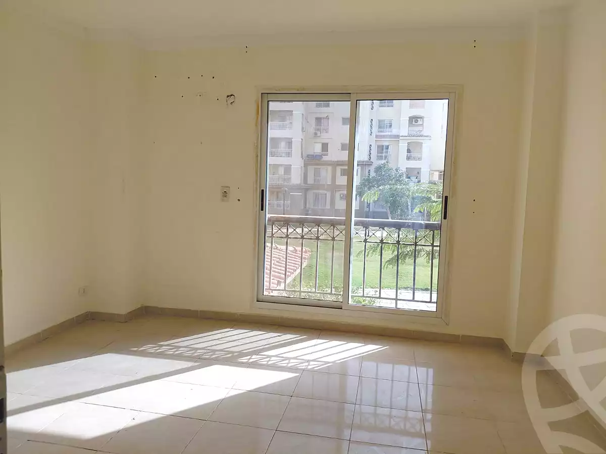 https://aqarmap.com.eg/ar/listing/6742714-for-sale-cairo-new-cairo-madinaty-first-zone-buildings-madinaty-road