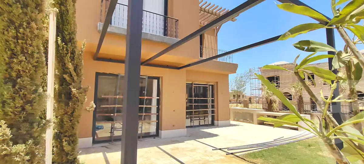 https://aqarmap.com.eg/ar/listing/6742730-for-sale-cairo-el-sheikh-zayed-city-compounds-kmbwnd-fyldj-wyst-dr-llttwyr