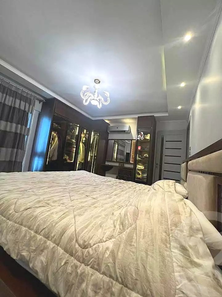 https://aqarmap.com.eg/ar/listing/6742746-for-sale-cairo-new-cairo-compounds-mwrd-fq-llttwyr