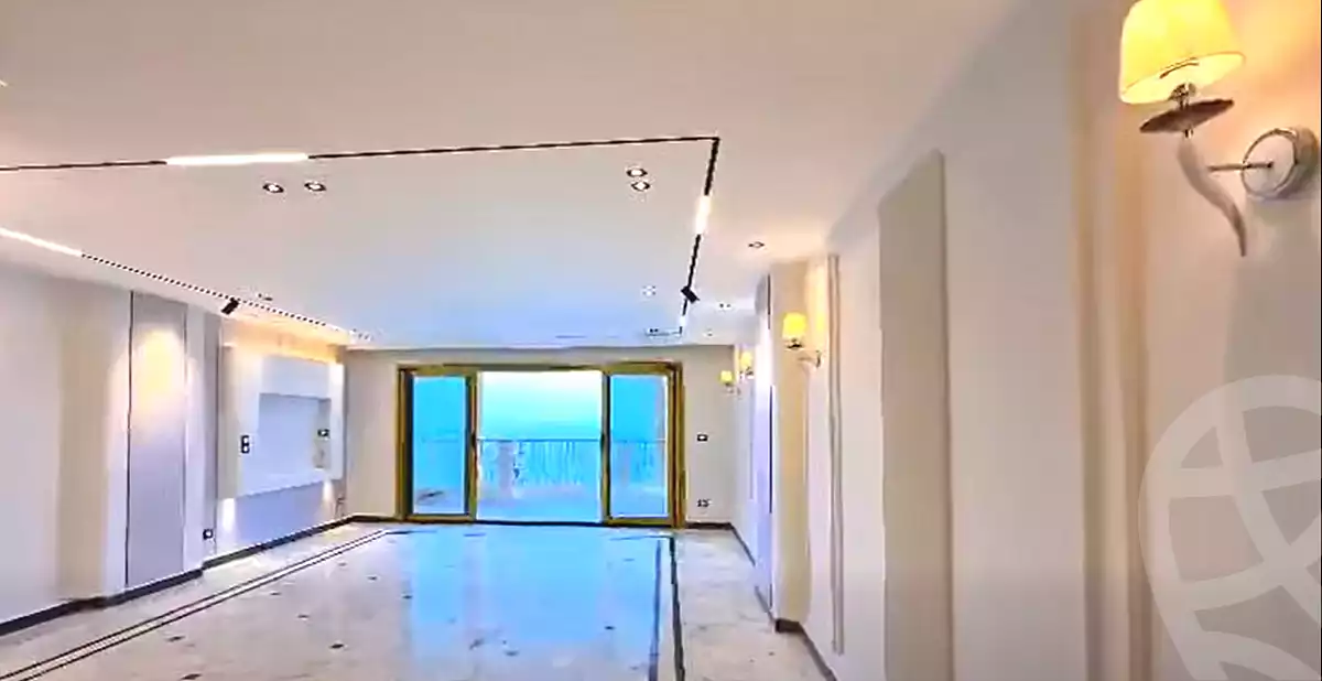 https://aqarmap.com.eg/en/listing/6742814-for-sale-alexandria-el-saraya-el-geish-rd