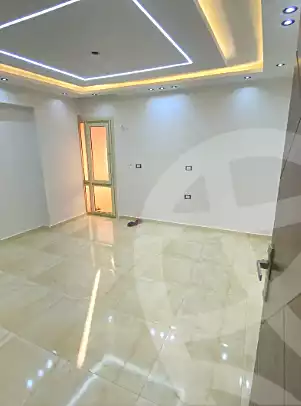 https://aqarmap.com.eg/ar/listing/6742880-for-sale-alexandria-l-jmy-lbytsh-bianchiii-el-arbaeen-st