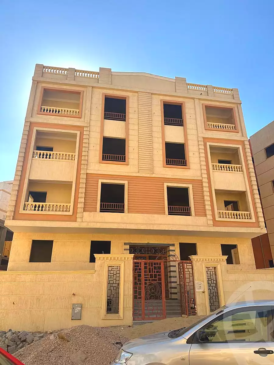 https://aqarmap.com.eg/ar/listing/6743152-for-sale-cairo-badr-city-hai-el-ashgar-featured-neighborhood-bait-el-watan