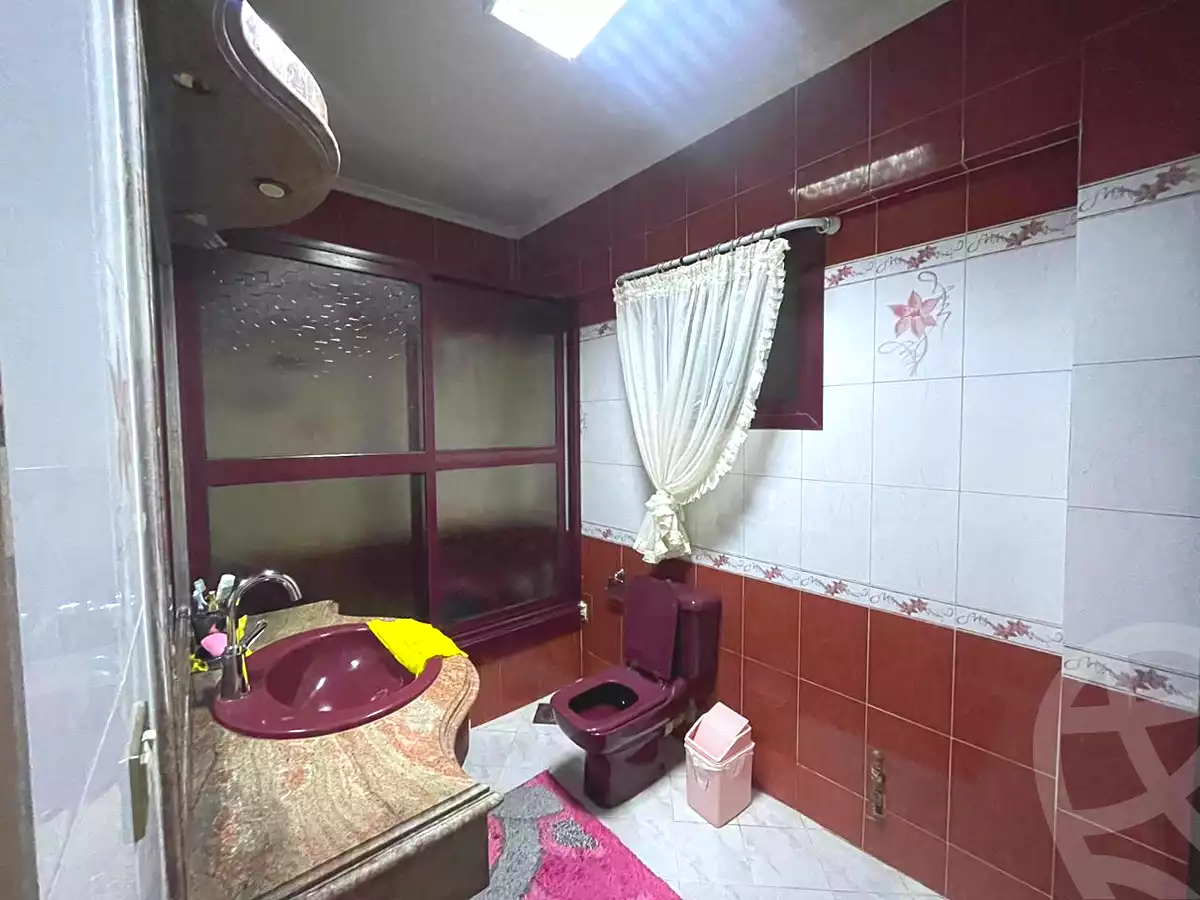 https://aqarmap.com.eg/en/listing/6743208-for-sale-cairo-el-mohandesen-shareaa-ahmed-orabi