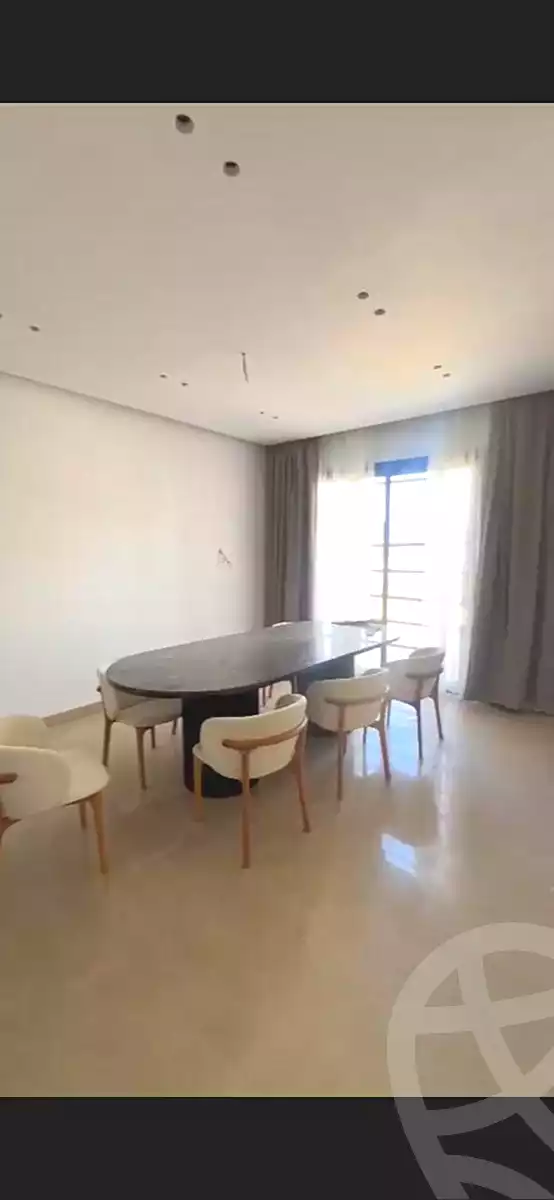 https://aqarmap.com.eg/ar/listing/6743176-for-sale-cairo-el-sheikh-zayed-city-compounds-kmbwnd-fyldj-wyst-dr-llttwyr