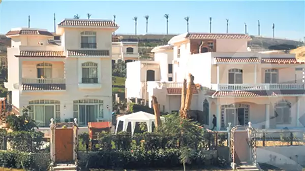 https://aqarmap.com.eg/ar/listing/6743425-for-sale-cairo-el-sheikh-zayed-city-compounds-zayed-2000