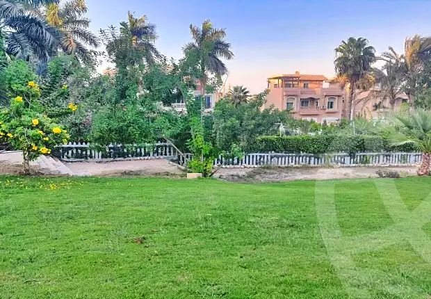 https://aqarmap.com.eg/ar/listing/6743425-for-sale-cairo-el-sheikh-zayed-city-compounds-zayed-2000