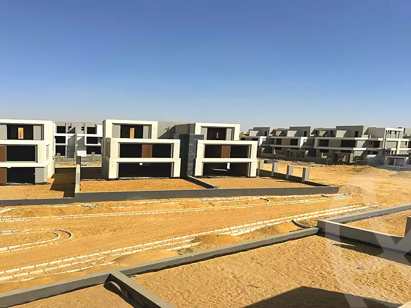 https://aqarmap.com.eg/en/listing/6743512-for-sale-cairo-new-cairo-compounds-el-patio-town-compound-la-vista
