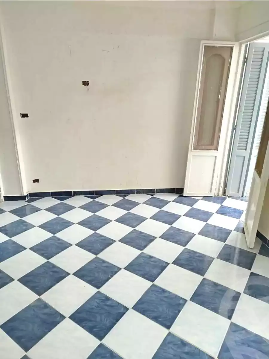 https://aqarmap.com.eg/en/listing/6743987-for-sale-alexandria-l-jmy-el-hanouvel