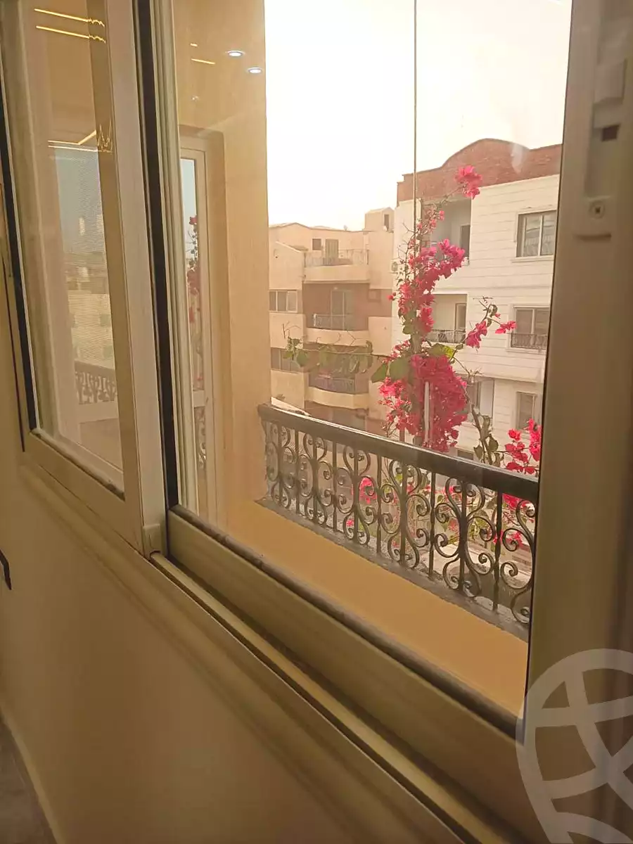 https://aqarmap.com.eg/ar/listing/6744386-for-rent-cairo-6th-of-october-mntq-fr-y-b-6-ktwbr