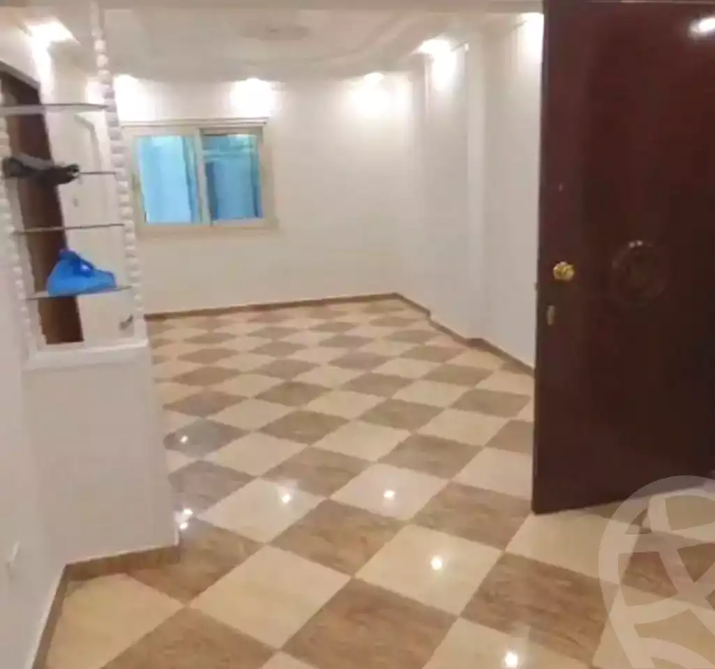 https://aqarmap.com.eg/ar/listing/6744718-for-sale-alexandria-el-asafra-l-sfr-bhry