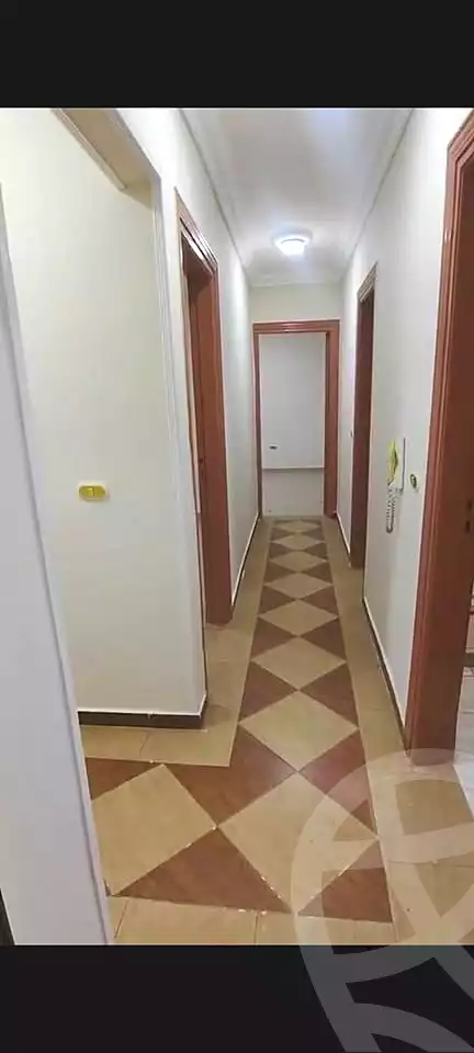 https://aqarmap.com.eg/ar/listing/6745117-for-rent-alexandria-sydy-bshr-sydy-bshr-bhry-shr-mhmwd-l-yswy