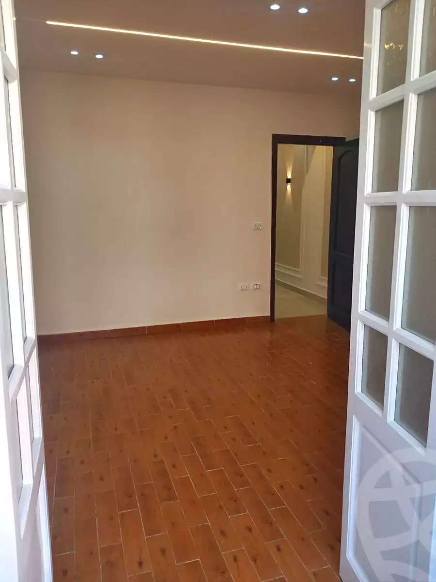 https://aqarmap.com.eg/ar/listing/6745160-for-sale-cairo-6th-of-october-mntq-fr-y-b-6-ktwbr