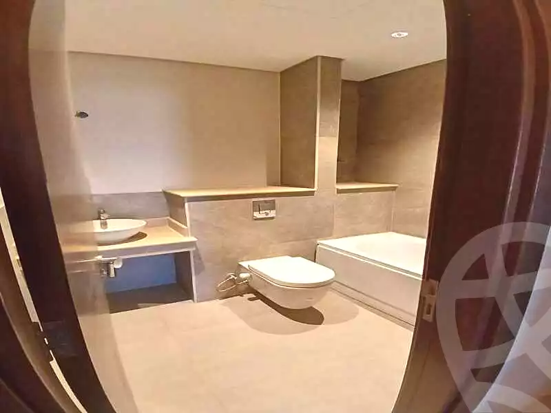 https://aqarmap.com.eg/ar/listing/6745219-for-sale-cairo-el-sheikh-zayed-city-compounds-zyd-wr-llttwyr-z-tower