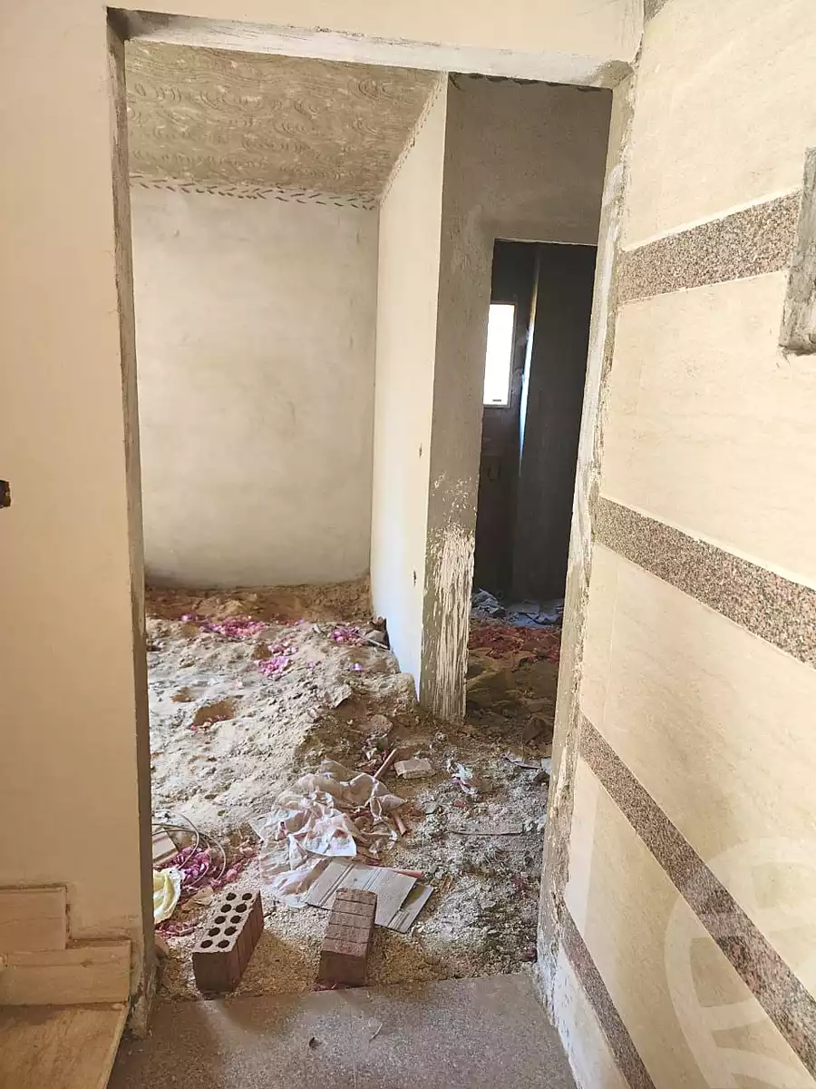 https://aqarmap.com.eg/ar/listing/6745256-for-sale-cairo-6th-of-october-el-tawsaat-el-shamalya-hy-2000-qt