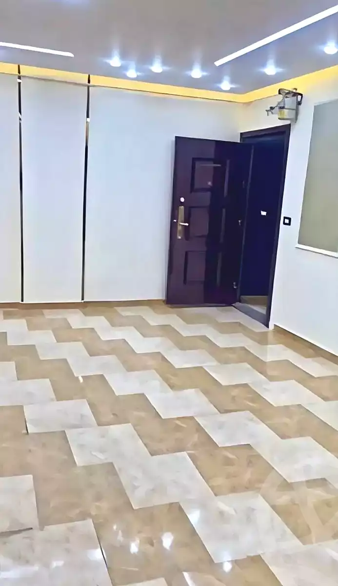 https://aqarmap.com.eg/ar/listing/6745296-for-sale-alexandria-el-asafra-l-sfr-bhry
