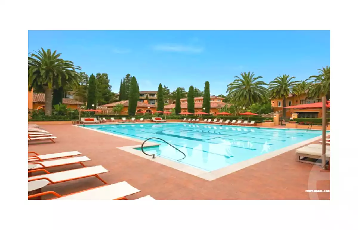 https://aqarmap.com.eg/ar/listing/6745320-for-sale-cairo-el-sheikh-zayed-city-compounds-kmbwnd-fyldj-wyst-dr-llttwyr