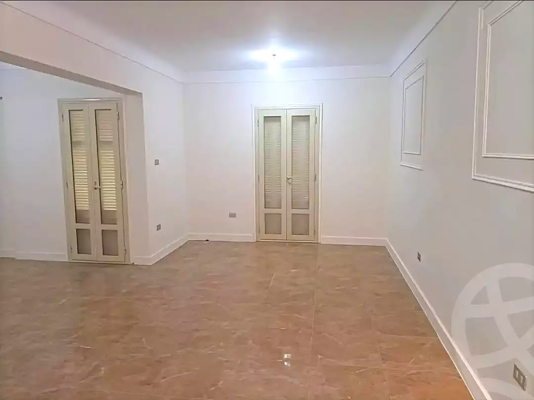 https://aqarmap.com.eg/ar/listing/6745432-for-sale-alexandria-el-asafra-l-sfr-bhry-el-geish-rd