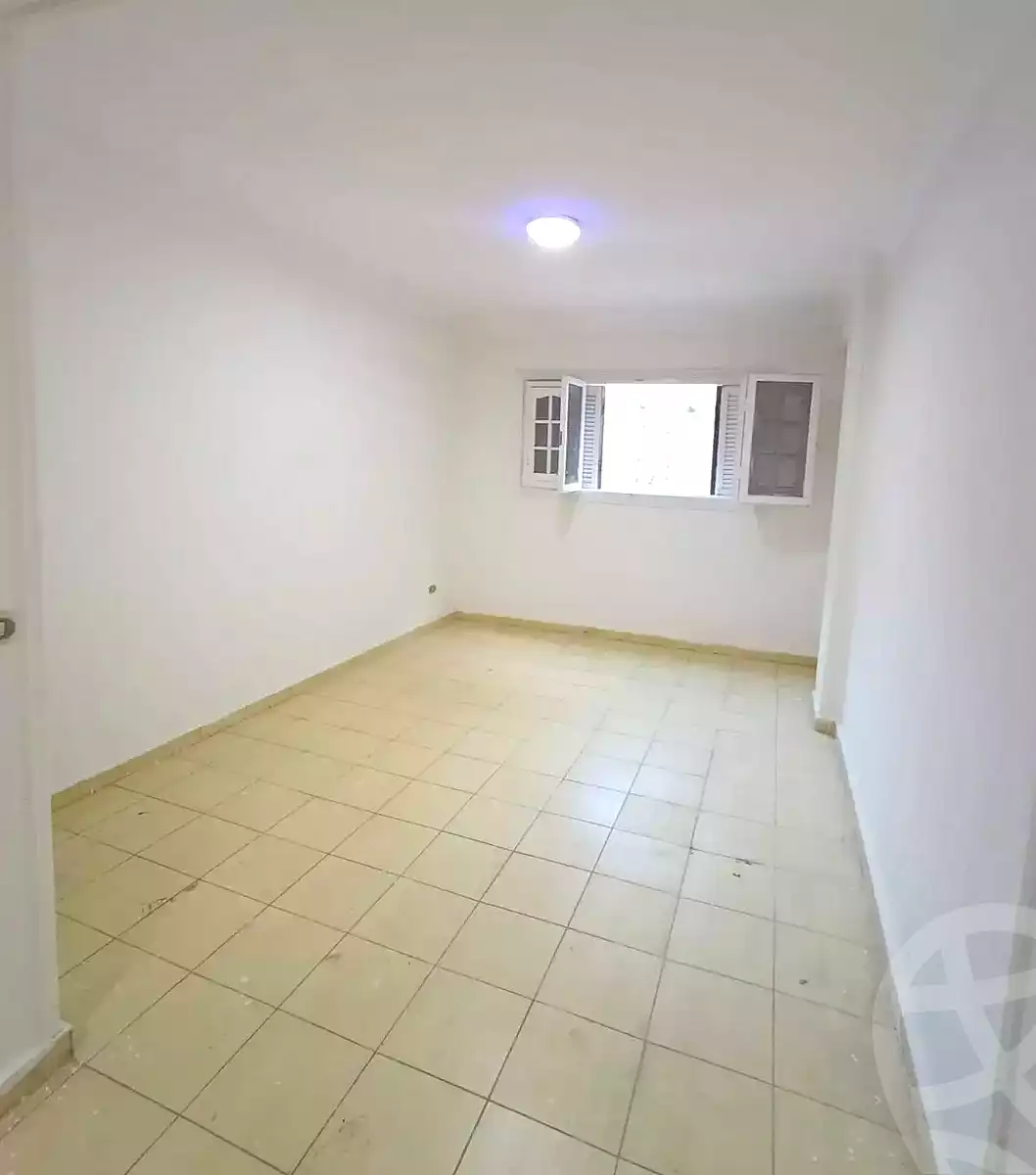 https://aqarmap.com.eg/en/listing/6745437-for-sale-alexandria-lsywf-el-falki-street-16-el-eslah