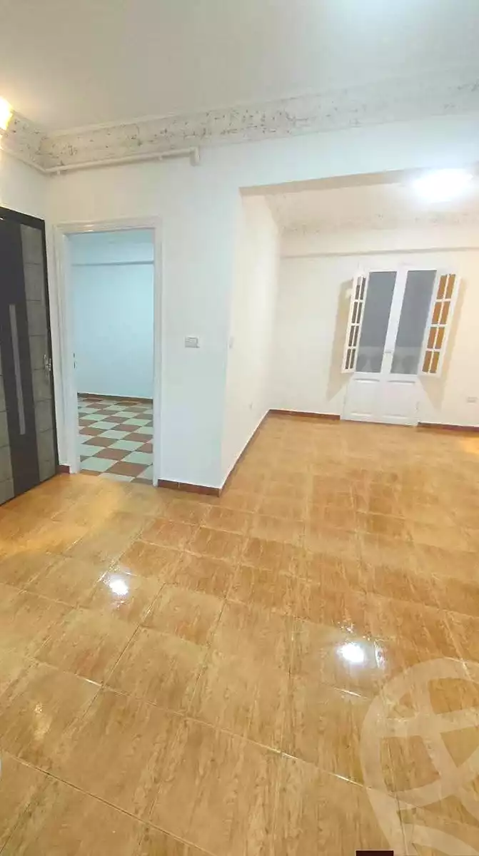 https://aqarmap.com.eg/en/listing/6745558-for-sale-alexandria-lsywf-el-falki