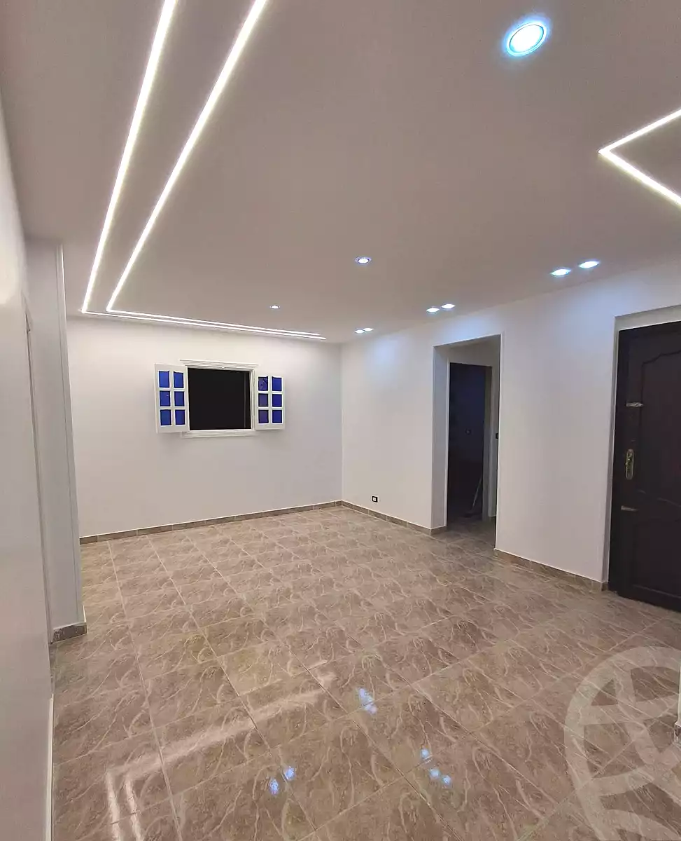 https://aqarmap.com.eg/ar/listing/6745928-for-sale-alexandria-bahray-el-anfoshy-sidi-yakout-st