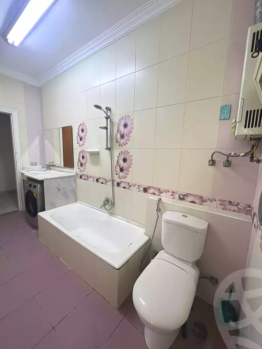 https://aqarmap.com.eg/en/listing/6744104-for-rent-cairo-new-cairo-90th-street-south-teseen-st
