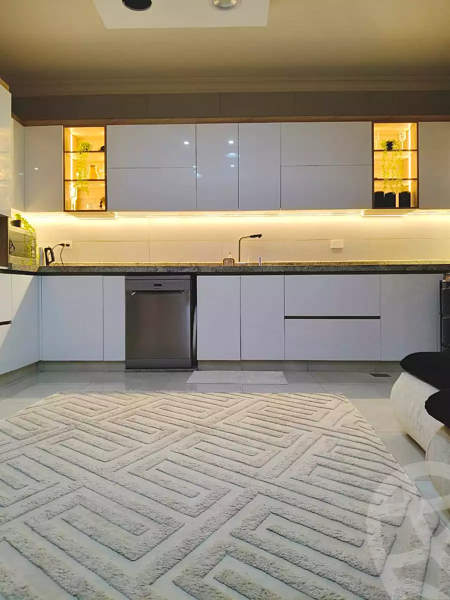 https://aqarmap.com.eg/ar/listing/6746485-for-sale-cairo-new-cairo-el-ahyaa-fourth-neighborhood-street-1