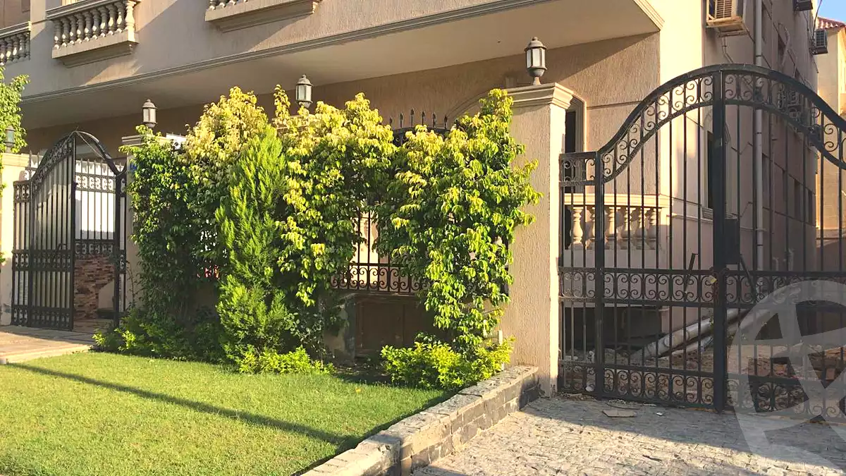 https://aqarmap.com.eg/ar/listing/6746501-for-sale-cairo-new-cairo-ganob-el-akadamiya-south-academy-b-taha-hussein-st