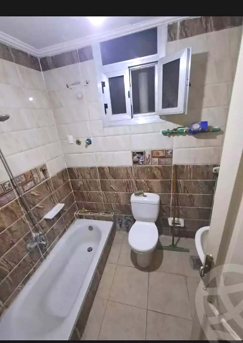 https://aqarmap.com.eg/en/listing/6746638-for-sale-alexandria-miami-street-56