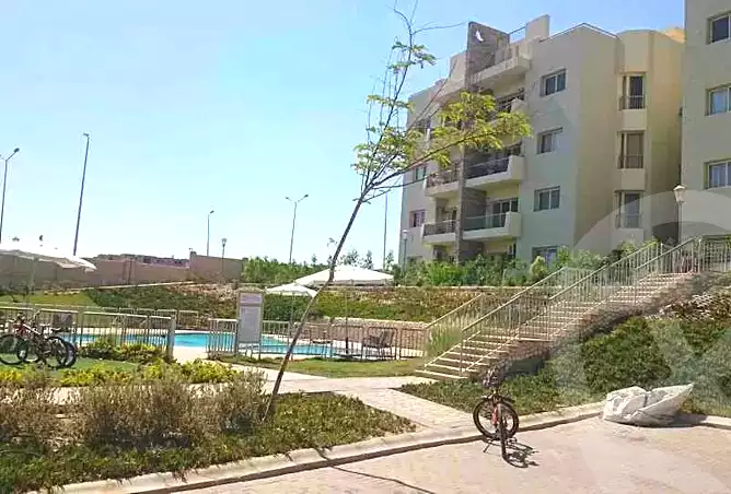 https://aqarmap.com.eg/en/listing/6747139-for-sale-cairo-el-sheikh-zayed-city-compounds-dh-drys