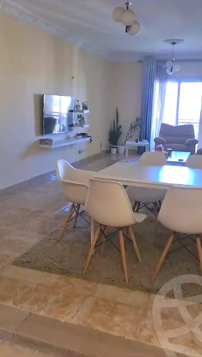 https://aqarmap.com.eg/ar/listing/6747344-for-sale-cairo-el-sheikh-zayed-city-compounds-hadayek-el-mohandiseen