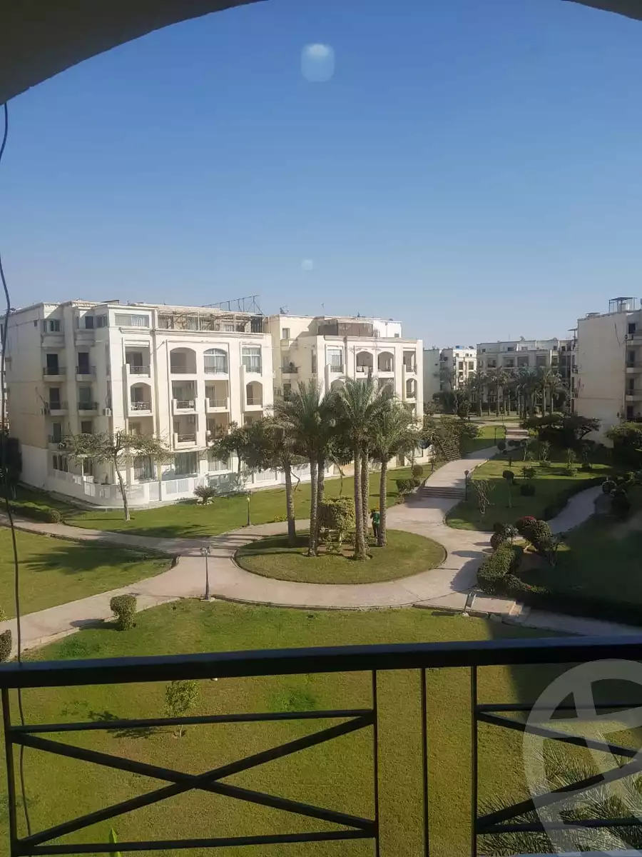 https://aqarmap.com.eg/ar/listing/6747437-for-sale-cairo-el-sheikh-zayed-city-compounds-hadayek-el-mohandiseen