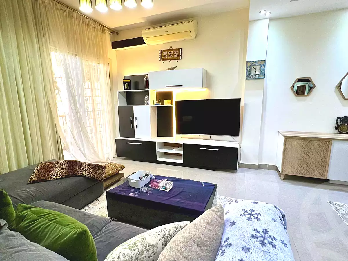 https://aqarmap.com.eg/ar/listing/6747567-for-sale-cairo-el-sheikh-zayed-city-compounds-dh-drys