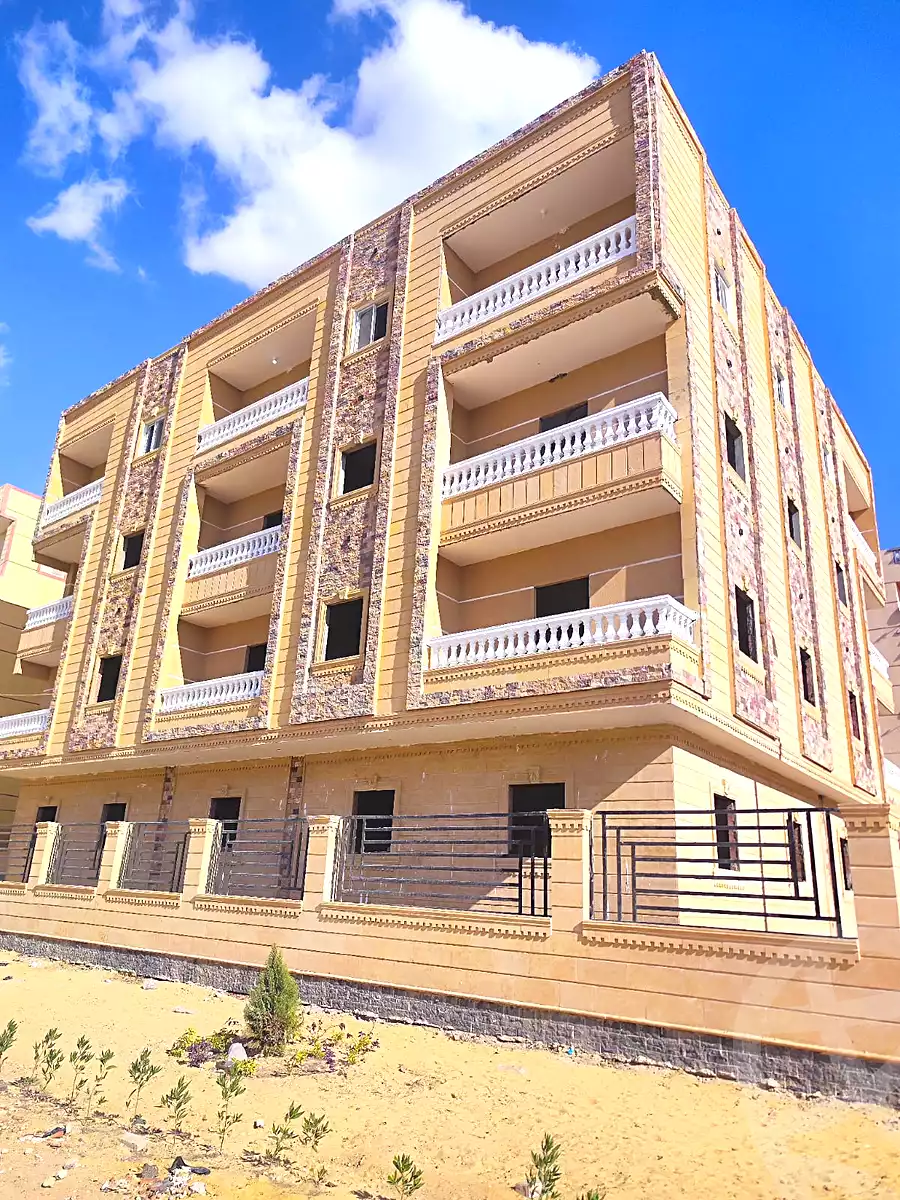 https://aqarmap.com.eg/ar/listing/6747764-for-sale-cairo-badr-city-hai-el-ashgar-featured-neighborhood-bait-el-watan